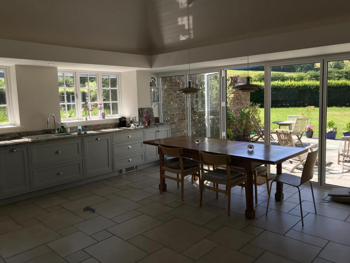 Bed and Breakfast Charlton End - Goodwood Events Chichester Exterior foto